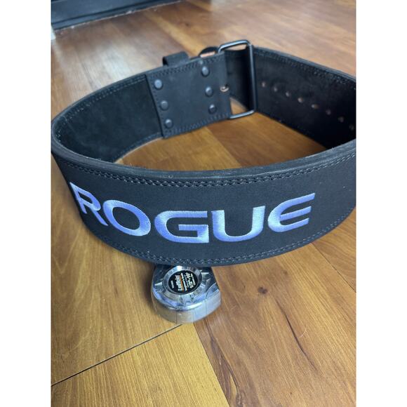 Rogue 4” Black Leather Weightlifting Belt – Size Large – NEW - Picture 1 of 3